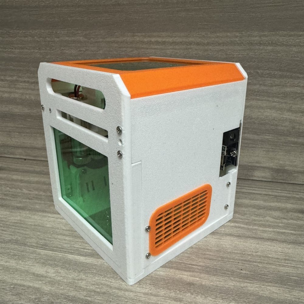 Mini Enclosed Laser Engraver main photo