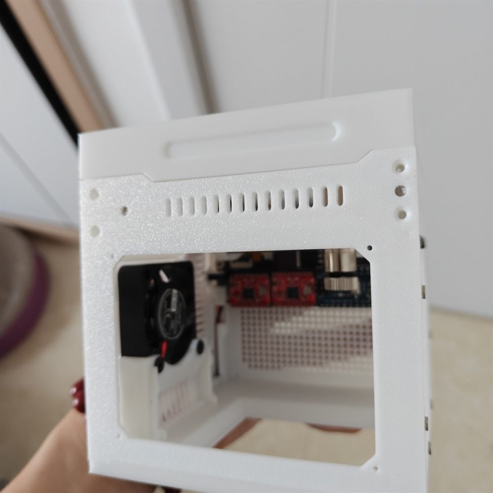Mini Enclosed Laser Engraver gallery photo